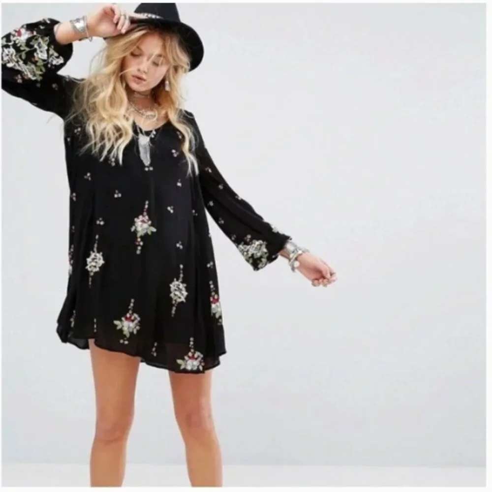 Free‎ People Black Embroidered Oxford Long Sleeve Mini Dress Boho Hippie Size M